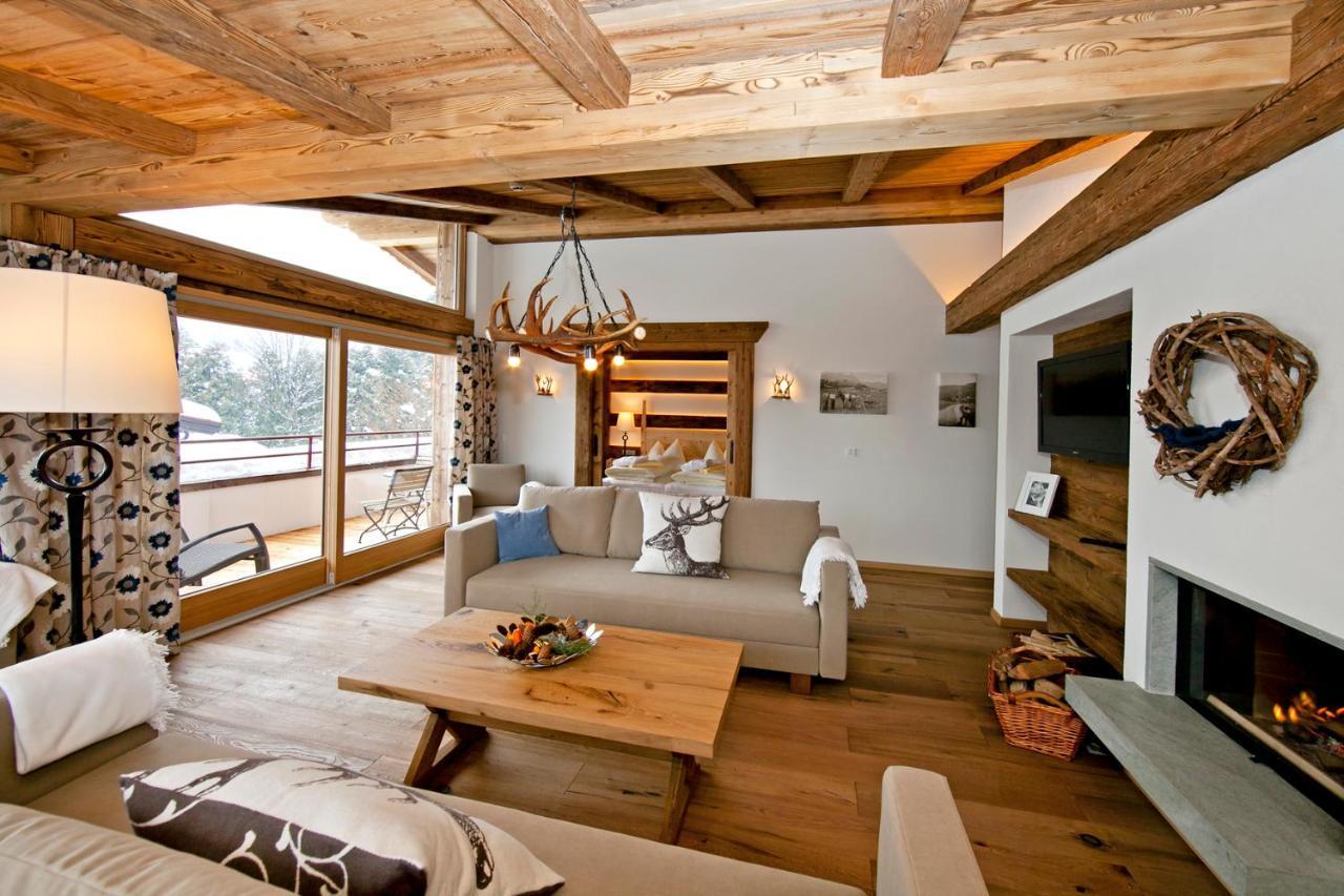 Hotel Hubertus Mit Erlebnislandgasthof Reitherwirt キッツビュール エクステリア 写真